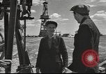 Immagine di Petrolio russo ben tower La Russia, 1941, secondo 37 filmato di repertorio 65675060460