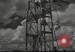 Immagine di Petrolio russo ben tower La Russia, 1941, secondo 60 filmato di repertorio 65675060460