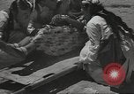 Standbild russische Rote Kreuz Frauen Russland, 1941, aus Sekunde 46 historischem Filmmaterial Videoclip 65675060461