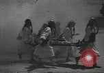 Standbild russische Rote Kreuz Frauen Russland, 1941, aus Sekunde 61 historischem Filmmaterial Videoclip 65675060461