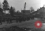 Standbild USA airborne Truppen Cheneaux Belgien, 1944, aus Sekunde 5 historischem Filmmaterial Videoclip 65675060479