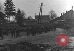 Standbild USA airborne Truppen Cheneaux Belgien, 1944, aus Sekunde 7 historischem Filmmaterial Videoclip 65675060479