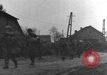 Standbild USA airborne Truppen Cheneaux Belgien, 1944, aus Sekunde 16 historischem Filmmaterial Videoclip 65675060479