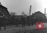 Standbild USA airborne Truppen Cheneaux Belgien, 1944, aus Sekunde 18 historischem Filmmaterial Videoclip 65675060479