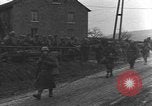 Standbild USA airborne Truppen Cheneaux Belgien, 1944, aus Sekunde 34 historischem Filmmaterial Videoclip 65675060479