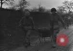 Standbild USA airborne Truppen Cheneaux Belgien, 1944, aus Sekunde 58 historischem Filmmaterial Videoclip 65675060479