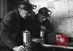 Image Les travailleurs de la mine terminent leur grève en décembre 1946 Westland Pennsylvanie, 1946, de la seconde 9 séquences d'archives historiques vidéo 65675060481