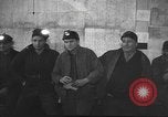 Image Les travailleurs de la mine terminent leur grève en décembre 1946 Westland Pennsylvanie, 1946, de la seconde 58 séquences d'archives historiques vidéo 65675060481