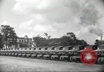 Standbild Waggons Kalkutta Indien, 1945, aus Sekunde 20 historischem Filmmaterial Videoclip 65675060488