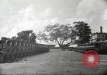 Standbild Waggons Kalkutta Indien, 1945, aus Sekunde 25 historischem Filmmaterial Videoclip 65675060488