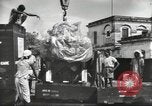 Standbild Waggons Kalkutta Indien, 1945, aus Sekunde 45 historischem Filmmaterial Videoclip 65675060488