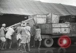 Standbild Waggons Kalkutta Indien, 1945, aus Sekunde 51 historischem Filmmaterial Videoclip 65675060488