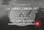 Standbild B-17 Flying Fortress New Georgia Island Solomon Islands USA, 1943, aus Sekunde 14 historischem Filmmaterial Videoclip 65675060492