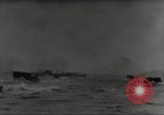 Standbild Vereinigten Staaten Truppen Rendova Strand Salomonen, 1943, aus Sekunde 59 historischem Filmmaterial Videoclip 65675060496