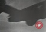 Standbild B-24 Liberator Bomber Kahili Papua Neu Guinea, 1943, aus Sekunde 26 historischem Filmmaterial Videoclip 65675060498