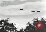 Standbild B-24 Liberator Bomber Kahili Papua Neu Guinea, 1943, aus Sekunde 37 historischem Filmmaterial Videoclip 65675060498