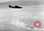 Standbild B-24 Liberator Bomber Kahili Papua Neu Guinea, 1943, aus Sekunde 51 historischem Filmmaterial Videoclip 65675060498