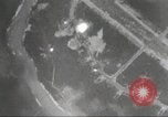 Standbild B-24 Liberator Bomber Insel Ballale Salomonen, 1943, aus Sekunde 21 historischem Filmmaterial Videoclip 65675060499