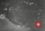 Standbild B-24 Liberator Bomber Rekata Insel Salomonen, 1943, aus Sekunde 24 historischem Filmmaterial Videoclip 65675060501