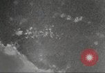 Standbild B-24 Liberator Bomber Rekata Insel Salomonen, 1943, aus Sekunde 25 historischem Filmmaterial Videoclip 65675060501