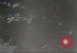Standbild B-24 Liberator Bomber Rekata Insel Salomonen, 1943, aus Sekunde 28 historischem Filmmaterial Videoclip 65675060501