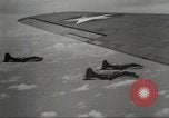 Immagine di Stati Uniti bombardieri Munda New Georgia Isole Salomone, 1943, secondo 8 filmato di repertorio 65675060502