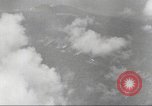 Immagine di Stati Uniti bombardieri Munda New Georgia Isole Salomone, 1943, secondo 19 filmato di repertorio 65675060502