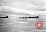 Immagine di Stati Uniti bombardieri Munda New Georgia Isole Salomone, 1943, secondo 22 filmato di repertorio 65675060502