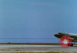 Image C-47 Plan de Skytrain Vietnam, 1967, de la seconde 5 séquences d'archives historiques vidéo 65675060512