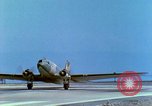 Image C-47 Plan de Skytrain Vietnam, 1967, de la seconde 27 séquences d'archives historiques vidéo 65675060512