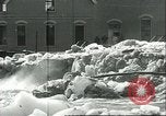 Immagine di Ghiaccio e acqua alluvione Amenia New York USA, 1934, secondo 58 filmato di repertorio 65675060547