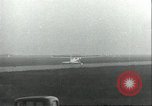 Standbild Flieger Felix Waitkus New York United States USA, 1935, aus Sekunde 34 historischem Filmmaterial Videoclip 65675060551