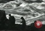 Standbild Arbeiter Niagara Falls New York USA, 1935, aus Sekunde 15 historischem Filmmaterial Videoclip 65675060552