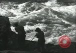 Standbild Arbeiter Niagara Falls New York USA, 1935, aus Sekunde 17 historischem Filmmaterial Videoclip 65675060552