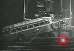 Standbild Fahrgast bus Hopewell Virginia USA, 1935, aus Sekunde 38 historischem Filmmaterial Videoclip 65675060560