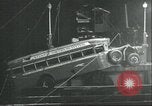 Standbild Fahrgast bus Hopewell Virginia USA, 1935, aus Sekunde 39 historischem Filmmaterial Videoclip 65675060560