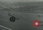 Image Câbles pour Golden Gate Bridge San Francisco California USA, 1935, de la seconde 18 séquences d'archives historiques vidéo 65675060564