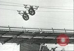 Image Câbles pour Golden Gate Bridge San Francisco California USA, 1935, de la seconde 24 séquences d'archives historiques vidéo 65675060564