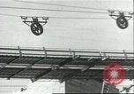Image Câbles pour Golden Gate Bridge San Francisco California USA, 1935, de la seconde 25 séquences d'archives historiques vidéo 65675060564