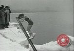 Image ice-parsemé de l'eau Chicago Illinois USA, 1935, de la seconde 12 séquences d'archives historiques vidéo 65675060567