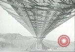 Immagine di Span del Golden Gate Bridge San Francisco California USA, 1936, secondo 9 filmato di repertorio 65675060573