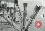 Immagine di Span del Golden Gate Bridge San Francisco California USA, 1936, secondo 34 filmato di repertorio 65675060573