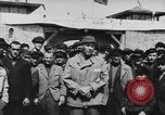 Standbild Konzentrationslagers Mauthausen Österreich, 1945, aus Sekunde 9 historischem Filmmaterial Videoclip 65675060581