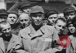 Standbild Konzentrationslagers Mauthausen Österreich, 1945, aus Sekunde 26 historischem Filmmaterial Videoclip 65675060581
