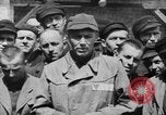 Standbild Konzentrationslagers Mauthausen Österreich, 1945, aus Sekunde 40 historischem Filmmaterial Videoclip 65675060581