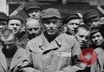 Standbild Konzentrationslagers Mauthausen Österreich, 1945, aus Sekunde 57 historischem Filmmaterial Videoclip 65675060581