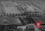 Standbild Konzentrationslager Dachau Dachau Deutschland, 1945, aus Sekunde 16 historischem Filmmaterial Videoclip 65675060583