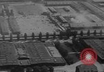 Standbild Konzentrationslager Dachau Dachau Deutschland, 1945, aus Sekunde 18 historischem Filmmaterial Videoclip 65675060583