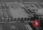 Standbild Konzentrationslager Dachau Dachau Deutschland, 1945, aus Sekunde 21 historischem Filmmaterial Videoclip 65675060583