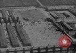 Standbild Konzentrationslager Dachau Dachau Deutschland, 1945, aus Sekunde 26 historischem Filmmaterial Videoclip 65675060583